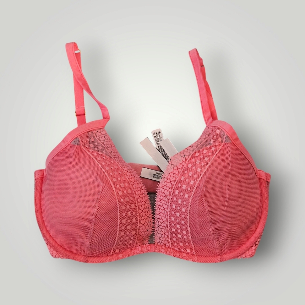 Victoria’s Secret Bra Womens 32DD Bundle Very Sexy & Dream Angels Lace Push-Up - Picture 2 of 14